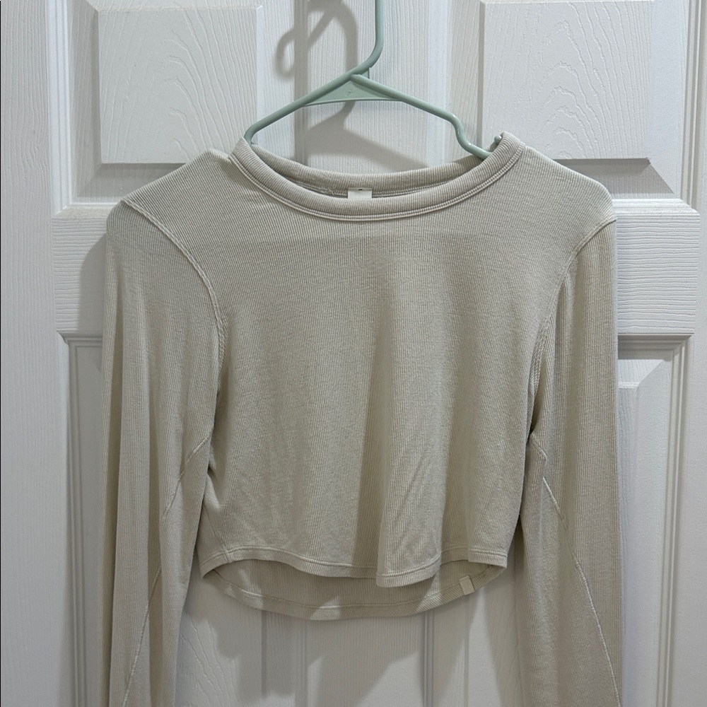 Lululemon Cream Long Sleeve Crop Top